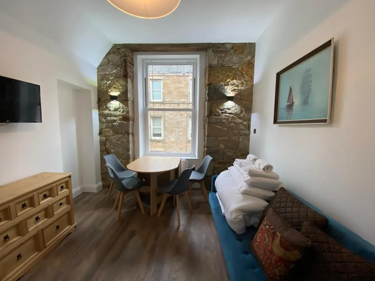 Portobello Apartment
